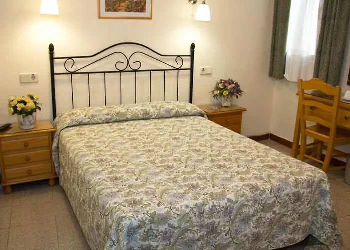 Hostal Los Alpes Madrid